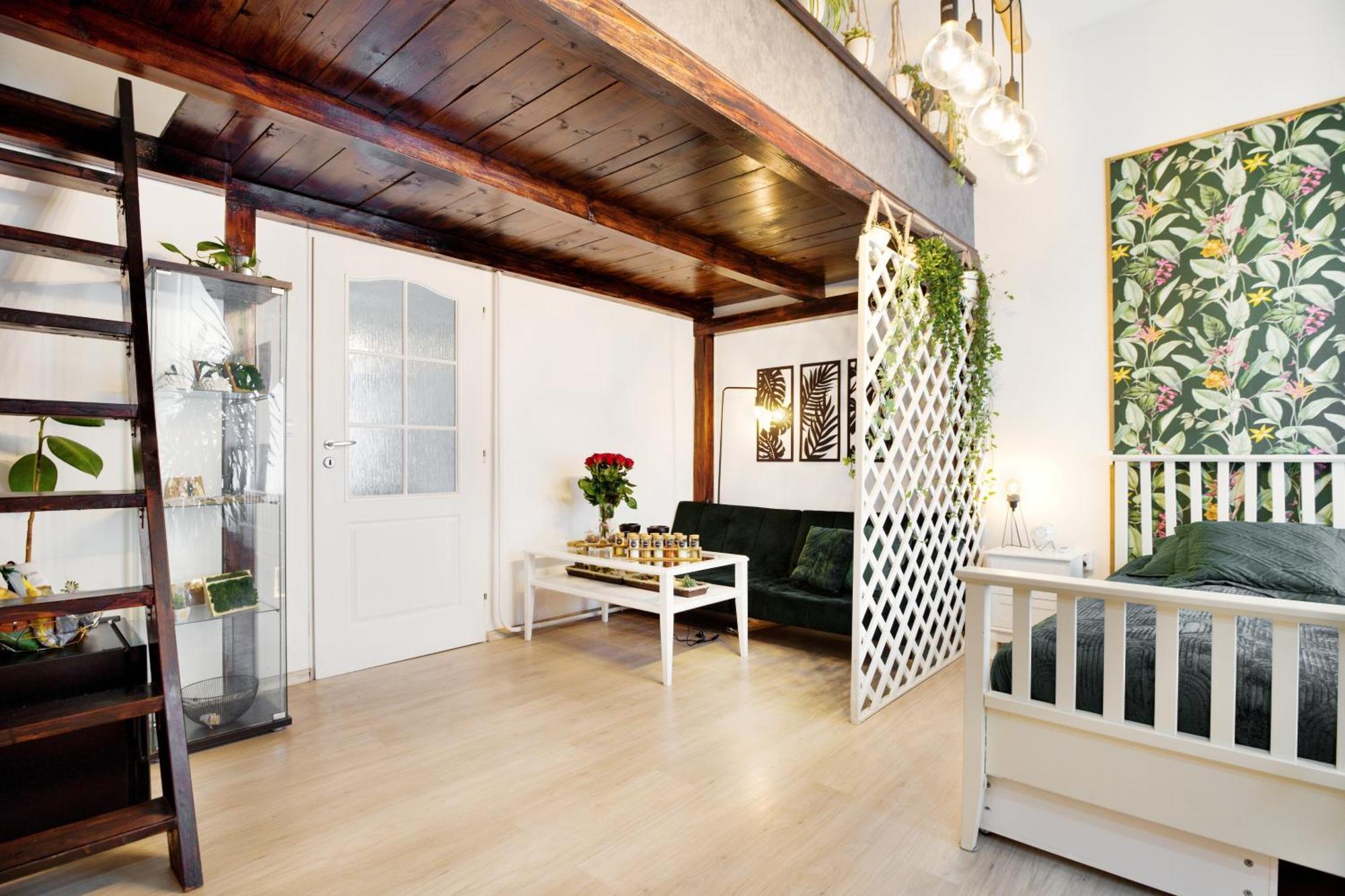 Green Garden Decin Exterior photo